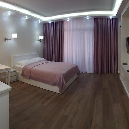 Orbi Sea Tower Apartment Ilona Батуми Екстериор снимка