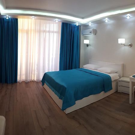 Orbi Sea Tower Apartment Ilona Батуми Екстериор снимка